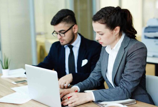 How to Build a Strong Talent Pipeline with HR Software