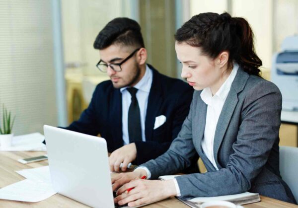 How to Build a Strong Talent Pipeline with HR Software